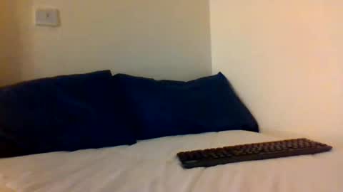 I will be back soon  online show from 6, 10, 2025