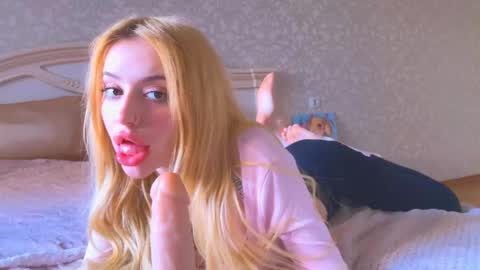 Stella online show from 30, 9, 2025