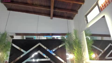 Candy online show from 13, 2, 2025