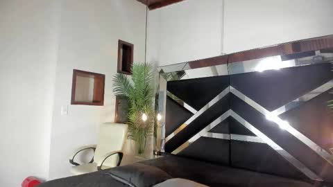 Candy online show from 30, 9, 2025