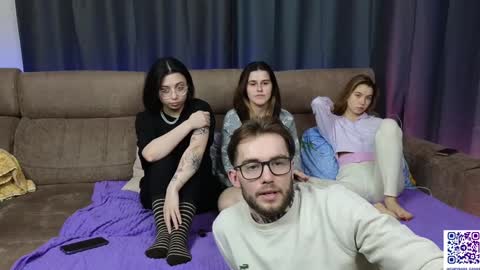 _capybara0_0 online show from 18, 1, 2025