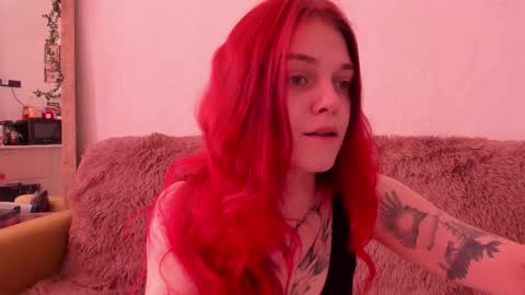 Caroline online show from 18, 10, 2025