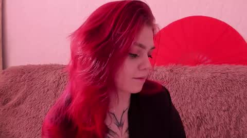 Caroline online show from 13, 3, 2026