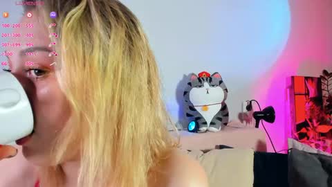 Christina Chris online show from 27, 5, 2026