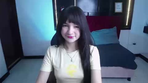 Snapshot of _charlotte_collins_ chatting on 13, 3, 2026 _charlotte_collins_ online show from 13, 3, 2026