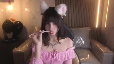 Snapshot of _charlotte_collins_ chatting on 20, 3, 2026 _charlotte_collins_ online show from 20, 3, 2026