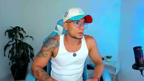 Snapshot of _charly2025 chatting on 24, 9, 2025 Carlos Masi online show from 24, 9, 2025