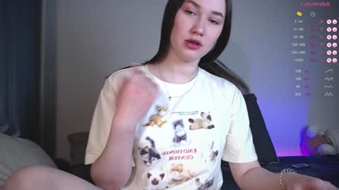 Snapshot of _chloe_miller_ chatting on 12, 12, 2024 _chloe_miller_ online show from 12, 12, 2024