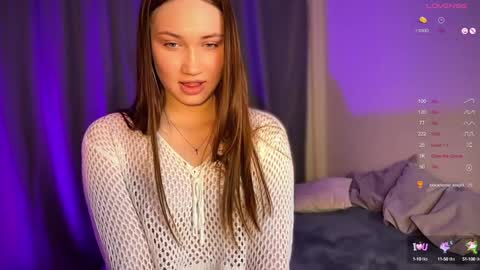 Snapshot of _chloe_miller_ chatting on 22, 12, 2024 _chloe_miller_ online show from 22, 12, 2024