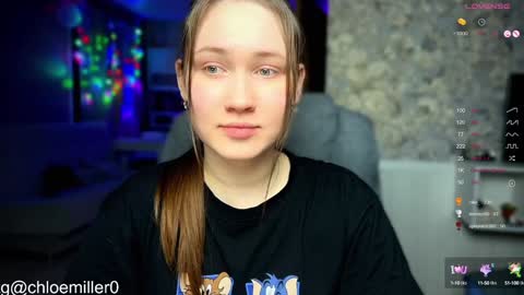 Snapshot of _chloe_miller_ chatting on 3, 1, 2025 _chloe_miller_ online show from 3, 1, 2025
