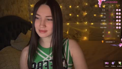 Snapshot of _chloe_miller_ chatting on 21, 2, 2025 _chloe_miller_ online show from 21, 2, 2025