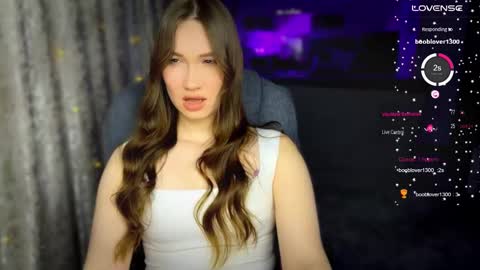 Snapshot of _chloe_miller_ chatting on 12, 9, 2025 _chloe_miller_ online show from 12, 9, 2025