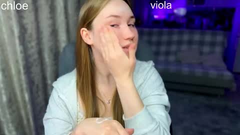 Snapshot of _chloe_miller_ chatting on 7, 10, 2025 _chloe_miller_ online show from 7, 10, 2025