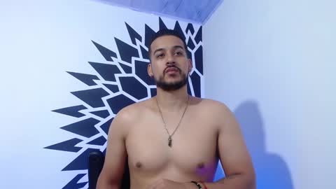 Snapshot of _christopher_dennis_ chatting on 29, 12, 2024 CRIS online show from 29, 12, 2024