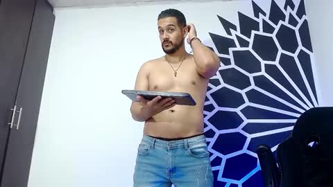 Snapshot of _christopher_dennis_ chatting on 5, 2, 2025 CRIS online show from 5, 2, 2025