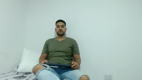 Snapshot of _christopher_dennis_ chatting on 8, 1, 2026 CRIS online show from 8, 1, 2026