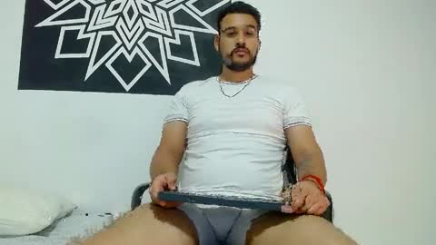 Snapshot of _christopher_dennis_ chatting on 7, 4, 2026 CRIS online show from 7, 4, 2026