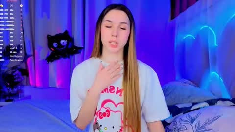 Snapshot of _cindy_lou_ chatting on 23, 10, 2025 Cindy . online show from 23, 10, 2025