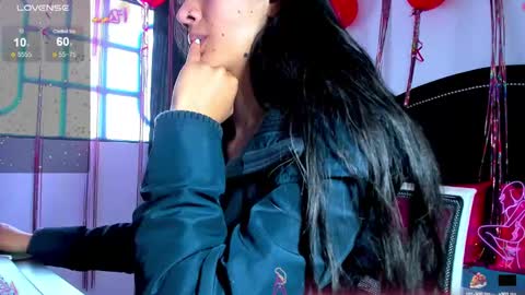 Snapshot of _cleo_hott chatting on 9, 2, 2025 _cleo_hott online show from 9, 2, 2025