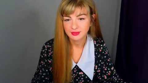 Snapshot of _comefeelme_ chatting on 9, 9, 2025 D online show from 9, 9, 2025