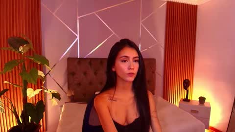 Snapshot of _coraliinee_ chatting on 19, 3, 2026 Coraline online show from 19, 3, 2026