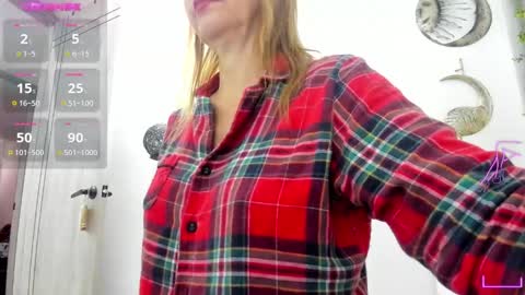  cristal ayala online show from 8, 12, 2024