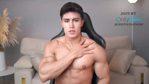 Snapshot of _cristianlopez chatting on 18, 2, 2025 50 OFF TODAY onlyfans cristianlopezbf online show from 18, 2, 2025