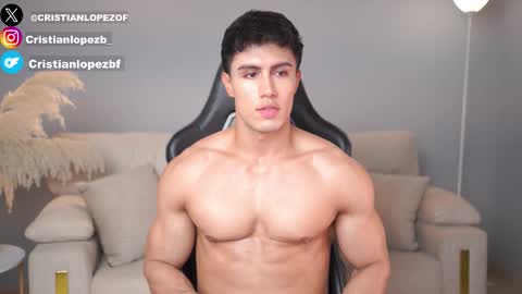Snapshot of _cristianlopez chatting on 25, 9, 2025 50 OFF TODAY onlyfans cristianlopezbf online show from 25, 9, 2025