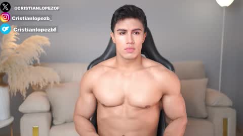 Snapshot of _cristianlopez chatting on 8, 10, 2025 50 OFF TODAY onlyfans cristianlopezbf online show from 8, 10, 2025