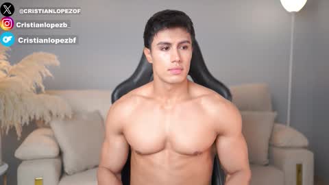 Snapshot of _cristianlopez chatting on 15, 10, 2025 50 OFF TODAY onlyfans cristianlopezbf online show from 15, 10, 2025