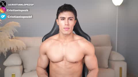 Snapshot of _cristianlopez chatting on 17, 10, 2025 50 OFF TODAY onlyfans cristianlopezbf online show from 17, 10, 2025