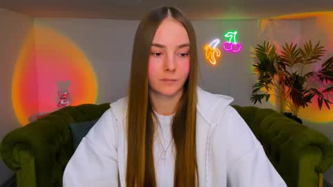 Erika online show from 4, 12, 2025