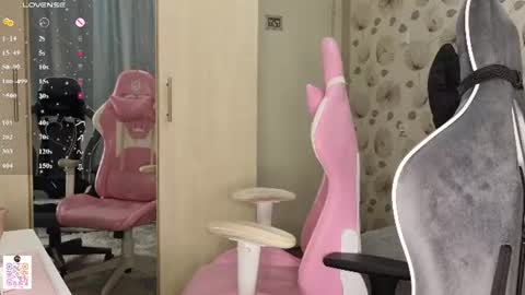 _cute_ice online show from 22, 6, 2026