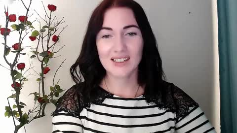 _cutie_and_shy_ online show from 7, 4, 2026