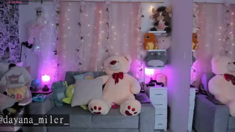 Snapshot of _dayana_miler chatting on 8, 4, 2026 IG Dayana miler online show from 8, 4, 2026