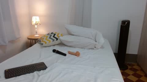 Snapshot of _diana_cute chatting on 11, 2, 2025 Diana online show from 11, 2, 2025