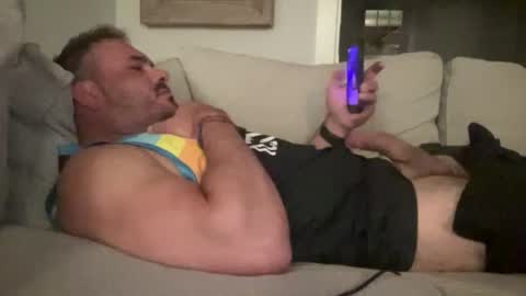 Snapshot of _direwolf_ chatting on 4, 7, 2026 _direwolf_ online show from 4, 7, 2026