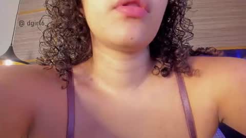 Abril online show from 14, 11, 2025