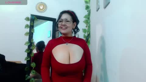 Dannia online show from 24, 4, 2026