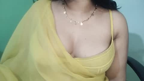 Snapshot of _dreamgirl_0 chatting on 4, 3, 2026 _dreamgirl_0 online show from 4, 3, 2026