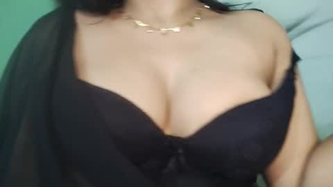 Snapshot of _dreamgirl_0 chatting on 6, 3, 2026 _dreamgirl_0 online show from 6, 3, 2026