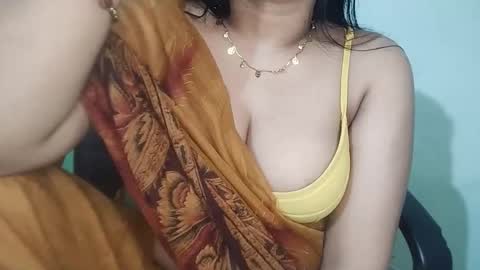 Snapshot of _dreamgirl_0 chatting on 8, 3, 2026 _dreamgirl_0 online show from 8, 3, 2026