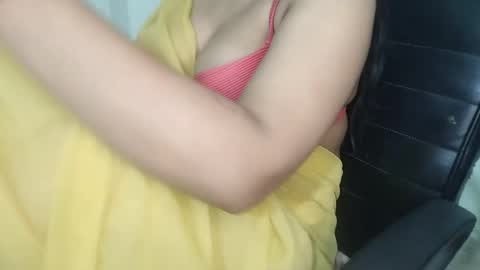 Snapshot of _dreamgirl_0 chatting on 29, 3, 2026 _dreamgirl_0 online show from 29, 3, 2026