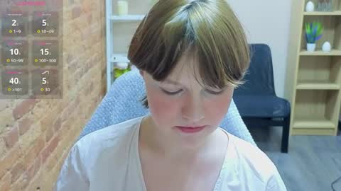 Luna    online show from 17, 4, 2026