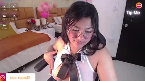 Dulcinea online show from 8, 2, 2025