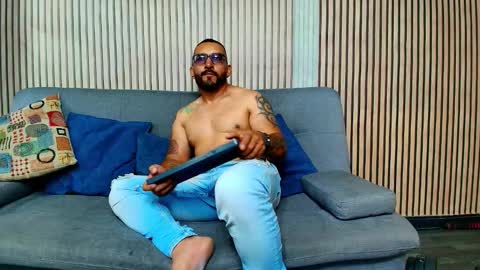 Dylan Santos online show from 21, 3, 2026