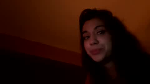 Snapshot of _elena_barra chatting on 1, 3, 2025 elena barra online show from 1, 3, 2025