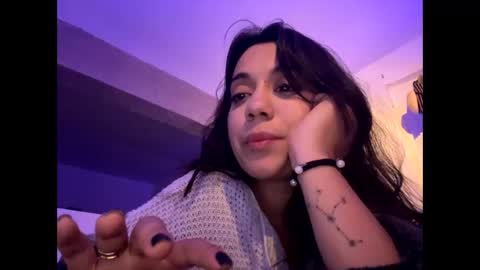 Snapshot of _elena_barra chatting on 5, 3, 2025 elena barra online show from 5, 3, 2025