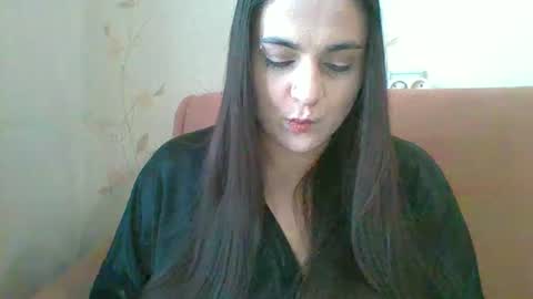 Eloiz online show from 23, 2, 2025