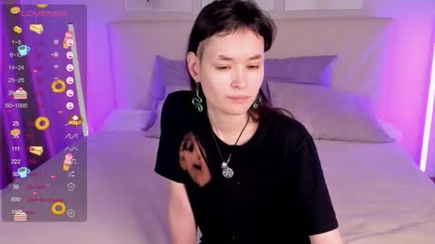 _emily__strike_ online show from 20, 11, 2025